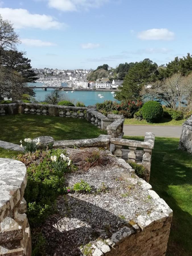 Chateau De Locqueran Pierres Et Filets Bleus Audierne Exterior photo